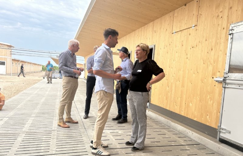 De nieuwbouw bij de familie Ten Have is 29 mei officieel geopend.