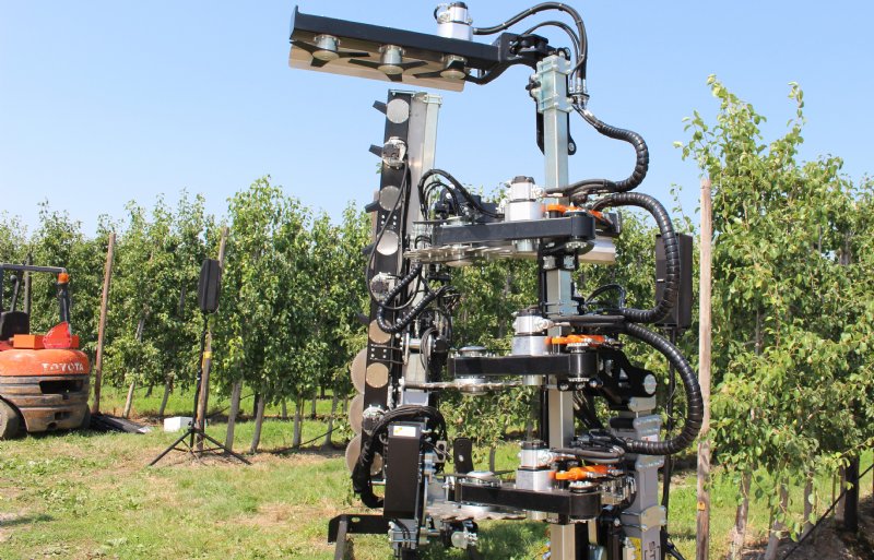 Het frame voor apparatuur bestemd voor mechanische snoei is modulair op te bouwen.