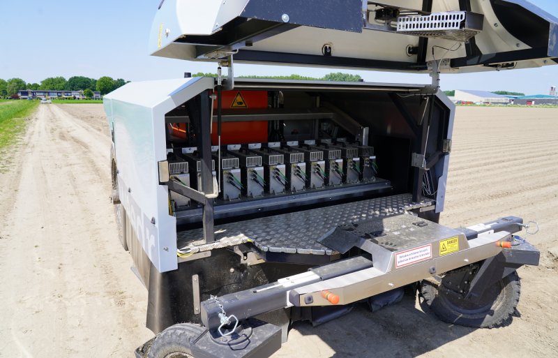 De tien lasermodules kunnen tot 2,25 meter breed werken.