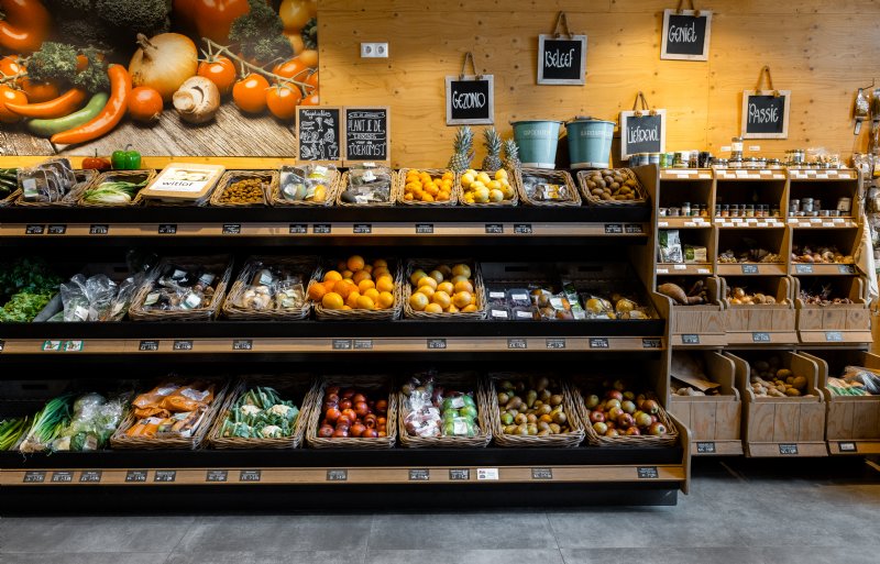 In de boerderijwinkel kunnen klanten hun volledige boodschappen doen, van groenten tot kant-en-klaarmaaltijd.