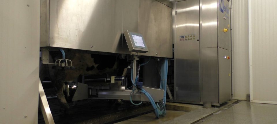 Nieuwe Merlin melkrobot Fullwood (video) - Nieuwe Oogst